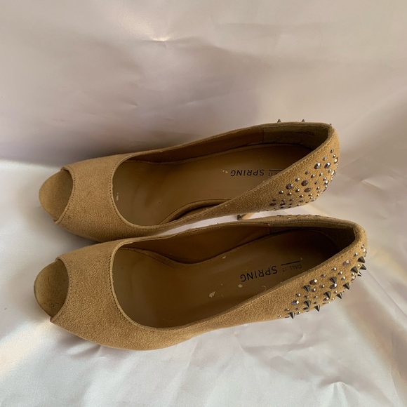 Call it Spring Heels - Picture 3 of 7